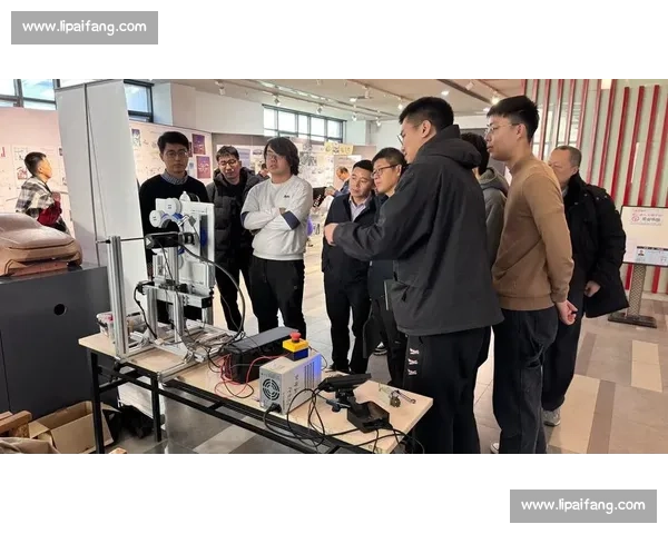 《探索比赛物料的创新与优化策略提升赛事体验与组织效率》