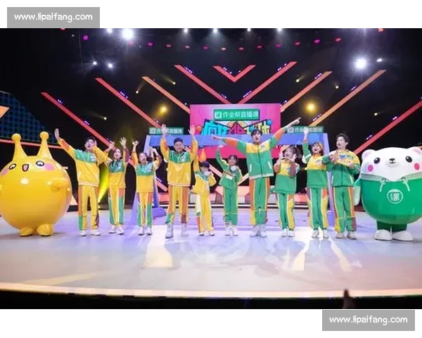 《笑料百出的搞笑足球赛:球场上的欢乐对决与疯狂瞬间》